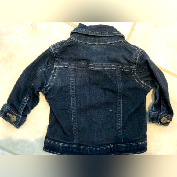 WRANGLER jean jacket sz 0-3m Snaps with spandex for comfort! Adorable - Picture 2 of 5